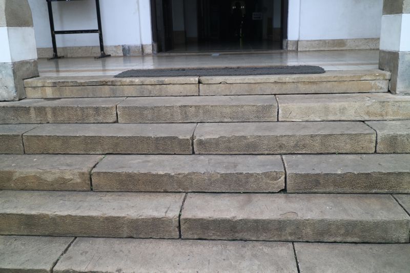 Stone Step Repair Costs — Cost of Stone Step Repair